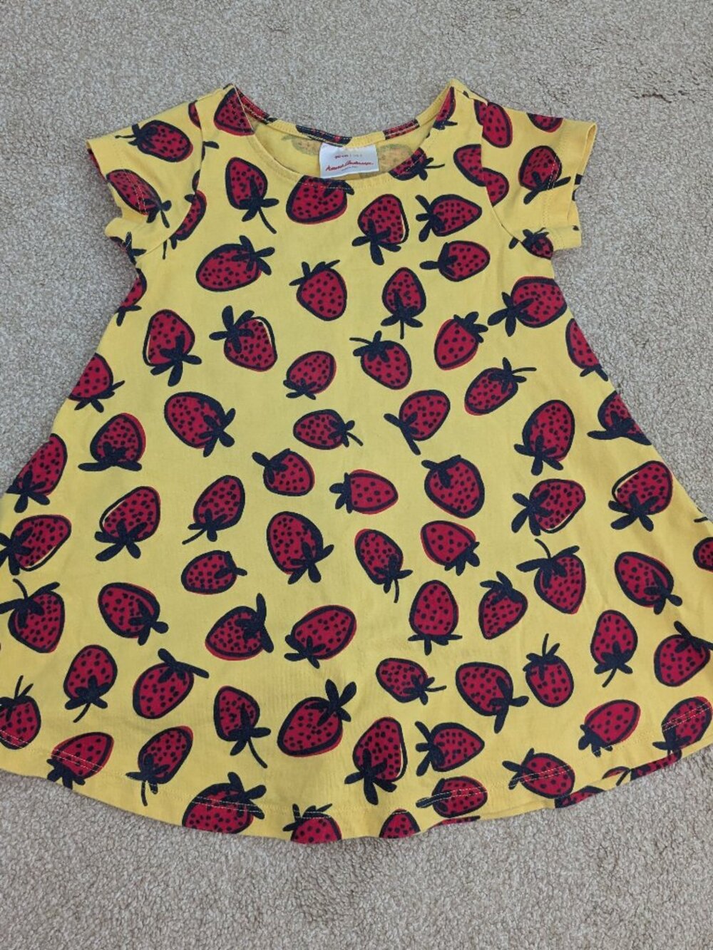 3t like new Hanna Andersson strawberry dress night gown